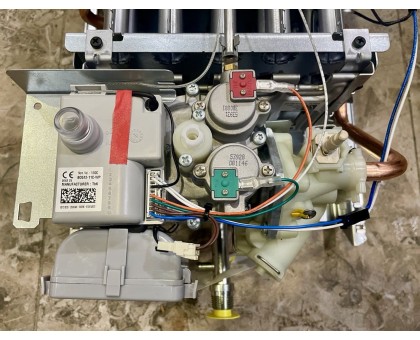 Газовая ﻿колонка дымоходная BOSCH Therm 4000 T4004 10 л (7736506610) модуляция